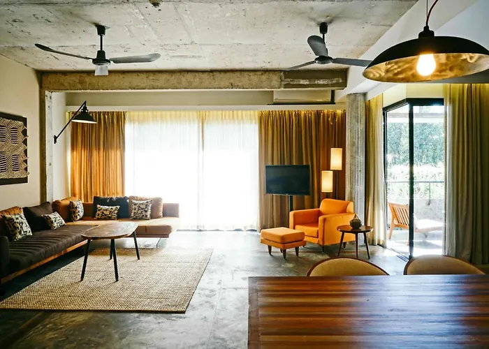 アパート Urban Residences - *